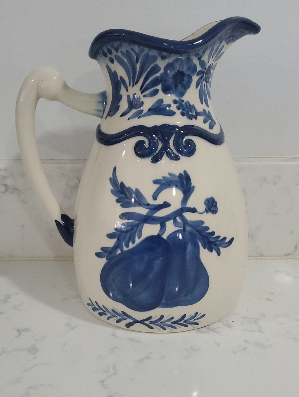 Bella Casa Ganz Pitcher